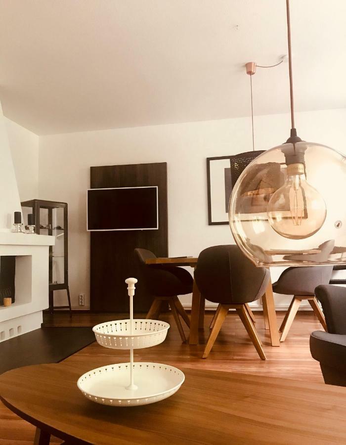 Altstadtmaerchen Apartment Leer Bagian luar foto